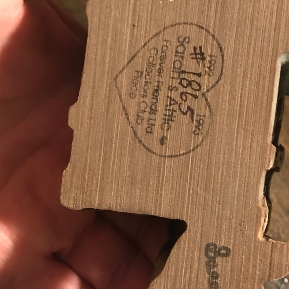 Sarah’s attic collectible figurine ‘92 - Picture 7 of 7